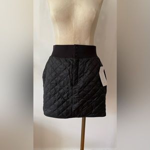 Athleta quilted lodge skirt